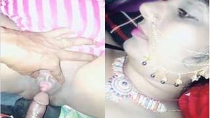 Desi amateur Boudi's exclusive sex tape