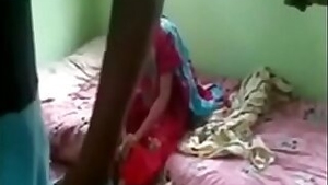 indian Mom fucking with neighbour boy